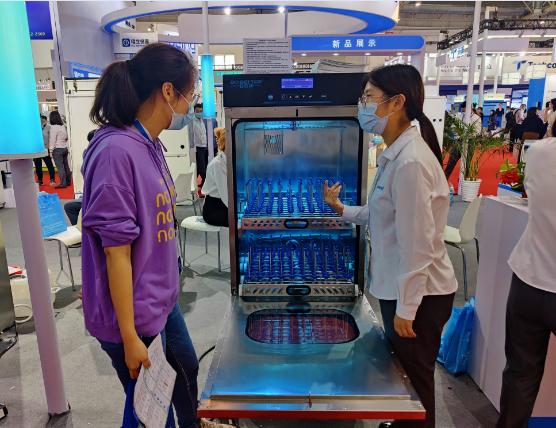 杜伯特洗瓶機是如何幫助實驗室節省成本的？